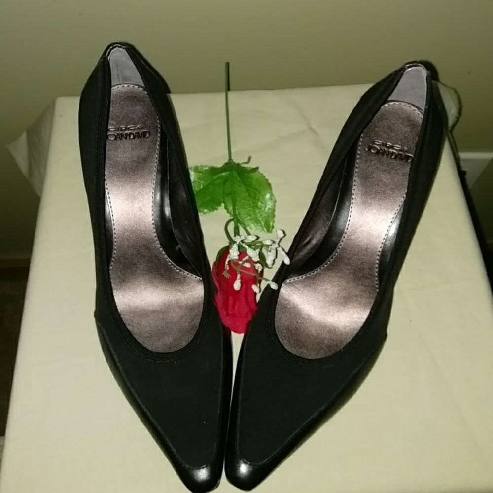 🎈 Gorgeous Back heels